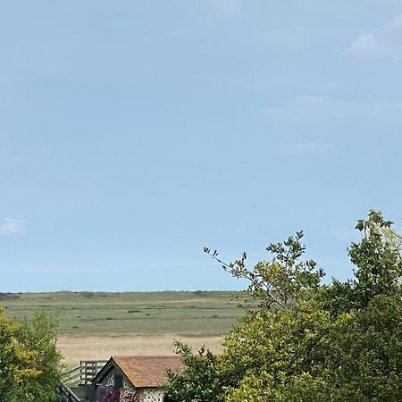 Mayflower, Luxury Norfolk Retreat - Brancaster, Sleeps 4 -12 Εξωτερικό φωτογραφία