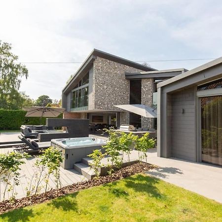 Mayflower, Luxury Norfolk Retreat - Brancaster, Sleeps 4 -12 Εξωτερικό φωτογραφία