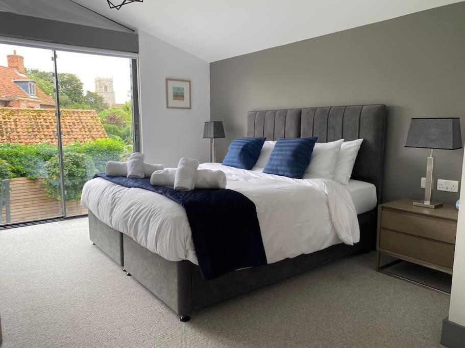 Mayflower, Luxury Norfolk Retreat - Brancaster, Sleeps 4 -12 Εξωτερικό φωτογραφία