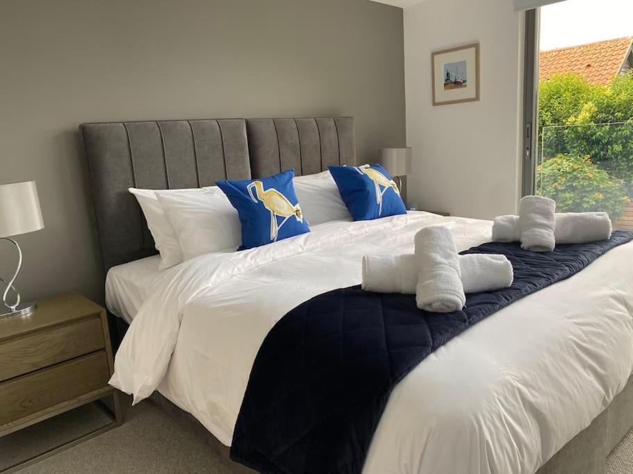 Mayflower, Luxury Norfolk Retreat - Brancaster, Sleeps 4 -12 Εξωτερικό φωτογραφία